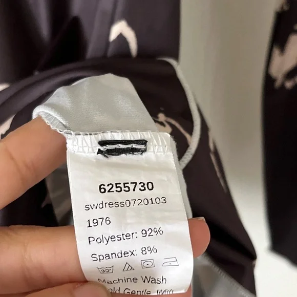 DAILY Marble Print Long-Sleeve Body-con dress - Picture 7 of 7